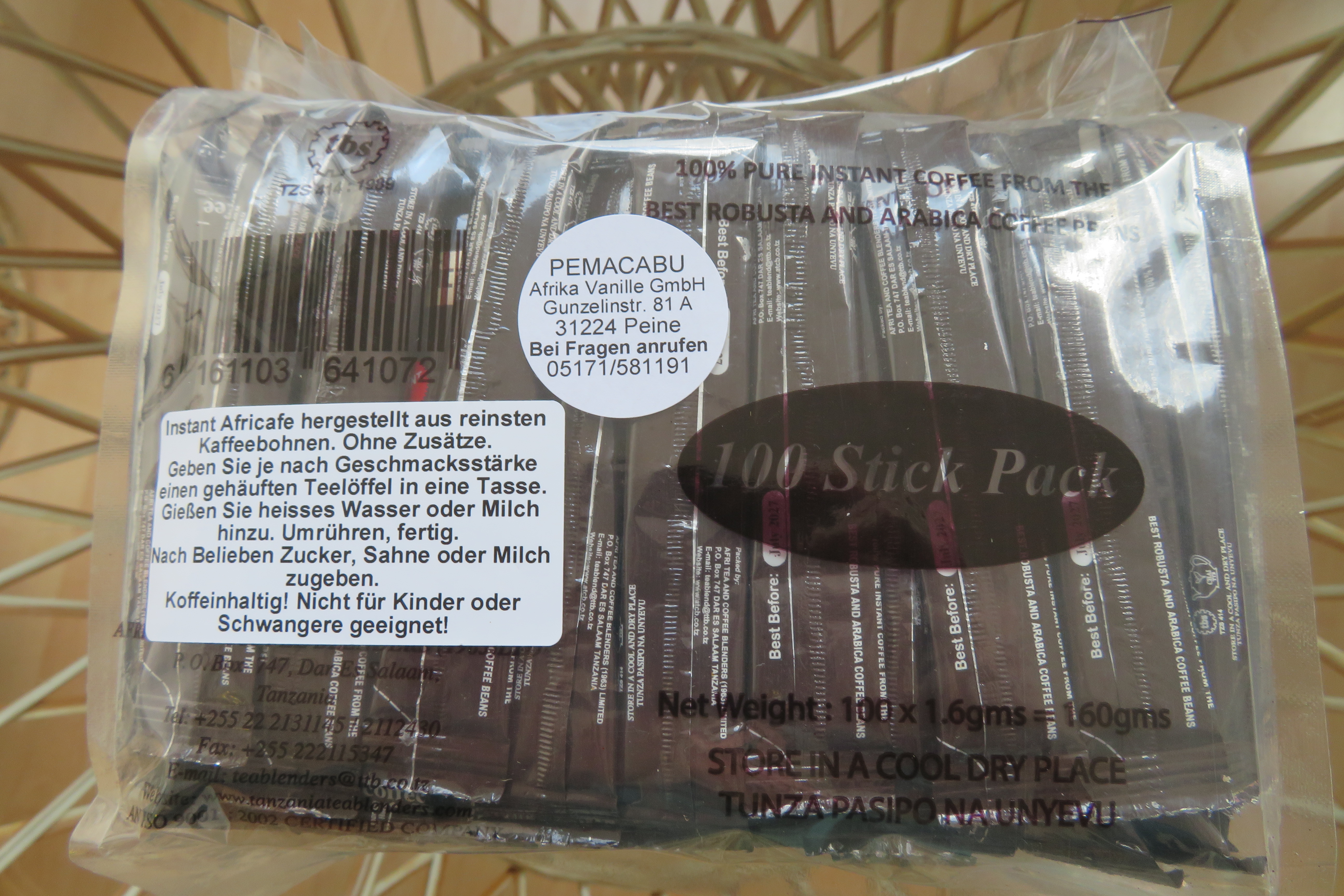 Africafe Sticks je 1,6 g, der Instant-Kaffee aus Tansania in 100 Sticks/ Verpackung